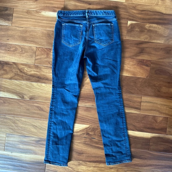 Eddie Bauer Curvy Straight Leg Denim Jeans size 8 - Picture 3 of 4